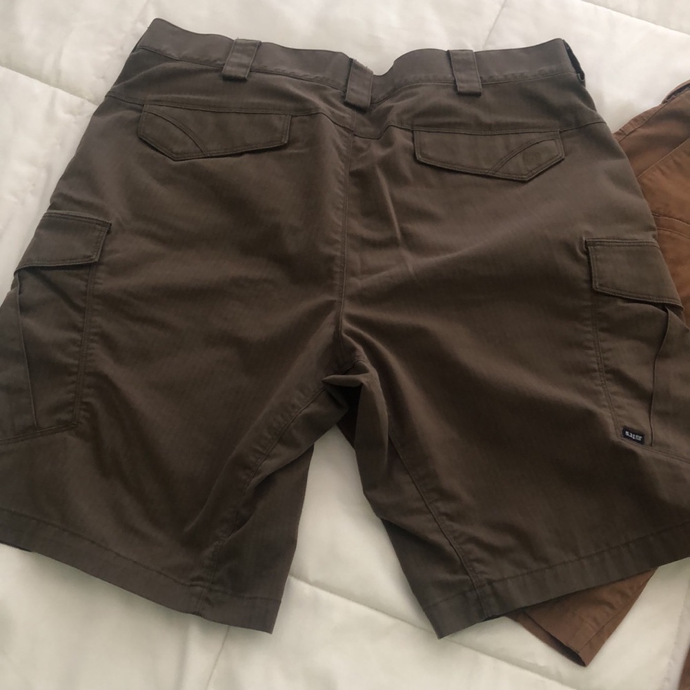5.11 Tactical Men’s Cargo Shorts - Olive Green and Brown - Picture 9 of 13